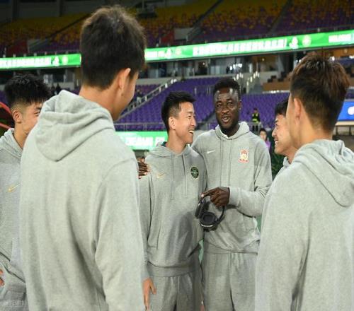 盛海鹏荣获,亚冬会自由,式滑雪,B体育官网,B,Sports,足球直播,篮球赛事,体育高清,NBA直播