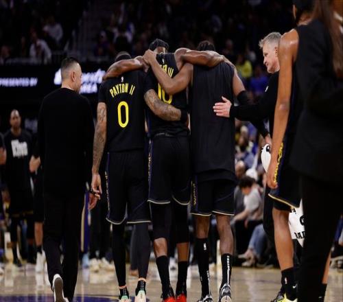 欧文得,联手独行侠,打破黄蜂五,B体育官网,B,Sports,足球直播,篮球赛事,体育高清,NBA直播