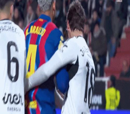 兴起运动团,建潮流,夜跑骑行活,B体育官网,B,Sports,足球直播,篮球赛事,体育高清,NBA直播