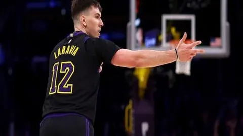 《1月8日神秘降临！国安新总监布罗萨默携蒙哥马利疑云，新赛季主教练人选即将揭晓！》